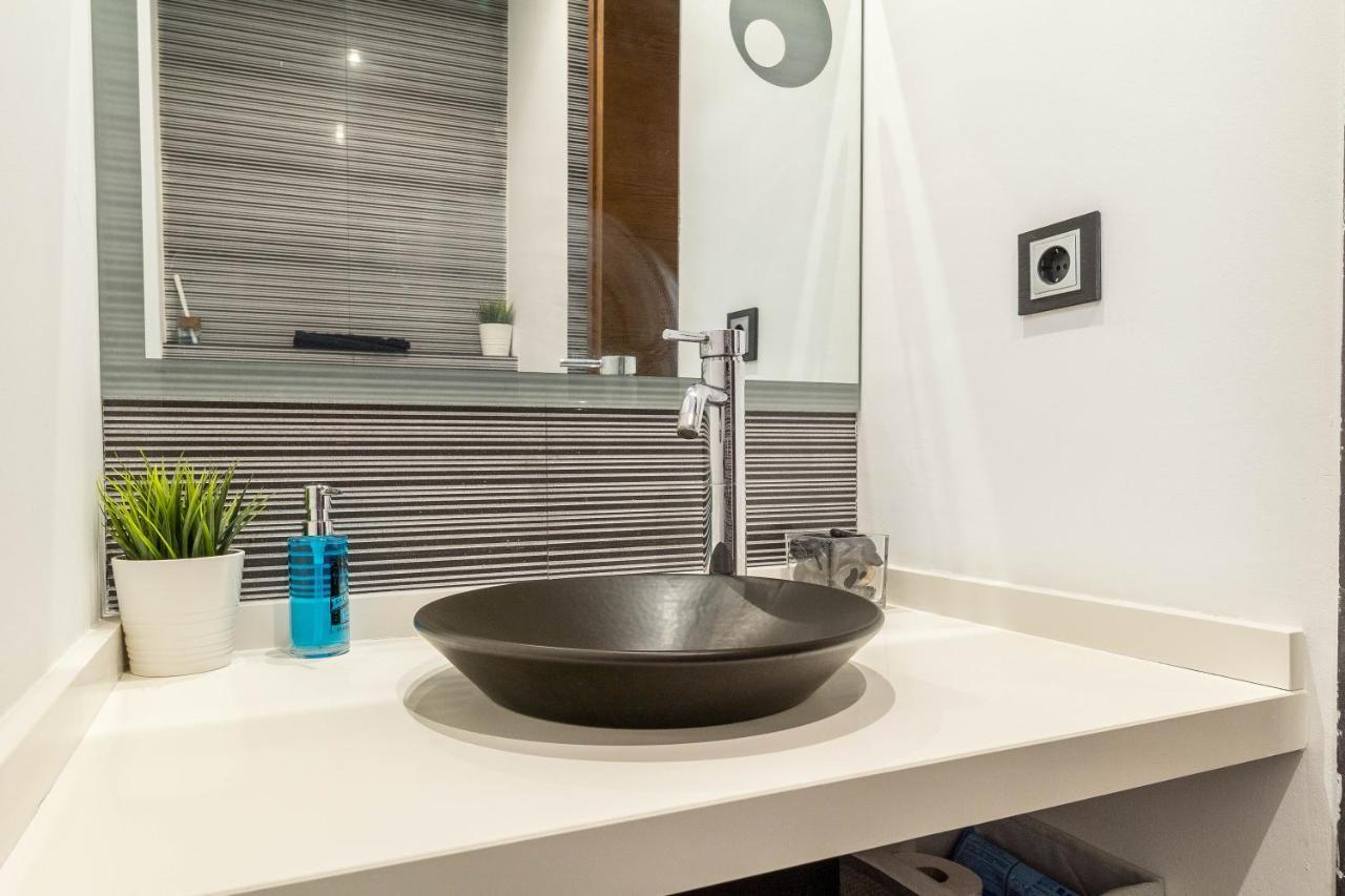 Vlvilla - Villa De Lujo En Valencia Con Piscina Privada Y Sala De Cine Burjassot Kültér fotó