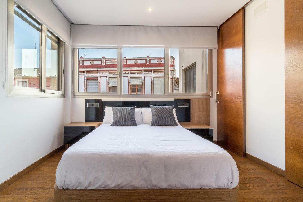 Vlvilla - Villa De Lujo En Valencia Con Piscina Privada Y Sala De Cine Burjassot Kültér fotó